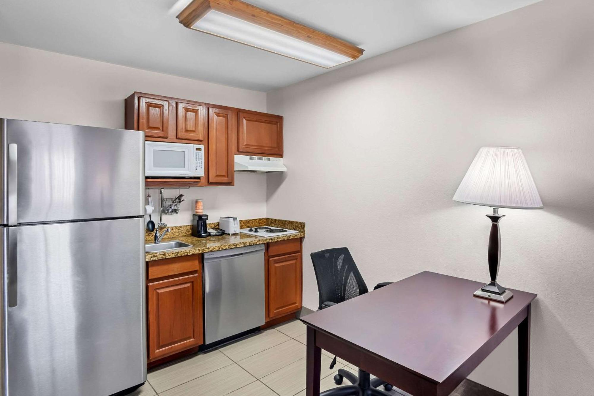 Mainstay Suites Addison-Dallas Luaran gambar